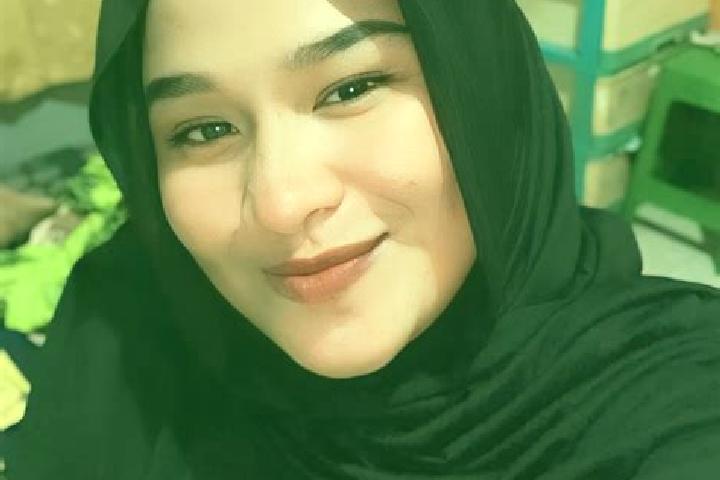 Stella, 37 — Escort in Masohi, Indonesia