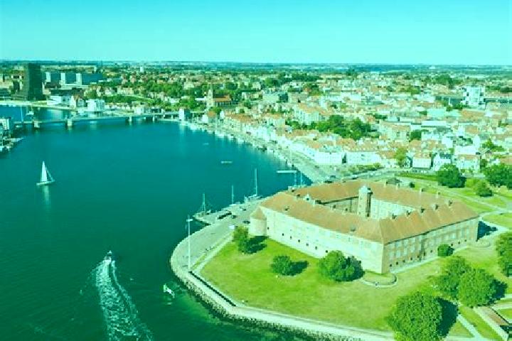 Stella, 37 — Escort in Nordborg, Denmark