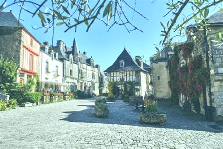 Stella, 37 — Escort in Rochefort, France