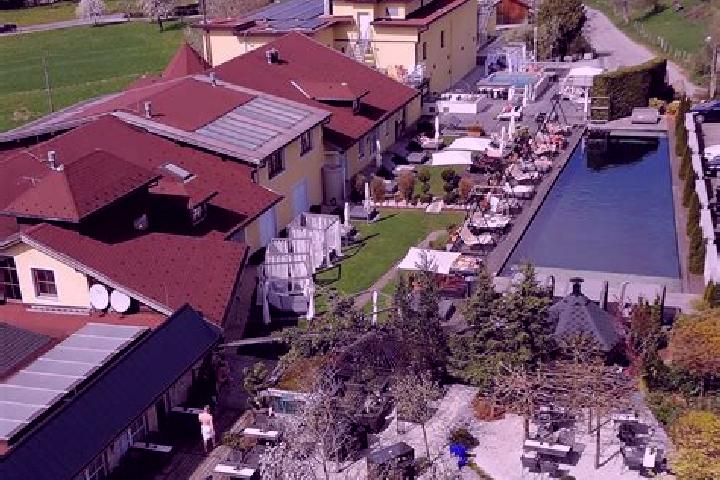 Stella, 37 — Escort in Sankt Georgen im Attergau, Austria