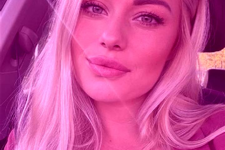 Stella, 38, a blonde hazel-eyed caucasian companion based in Dlhe diely. Offering Duos, Tantra, Party Girl. Available for incall and outcall, overnight booki...