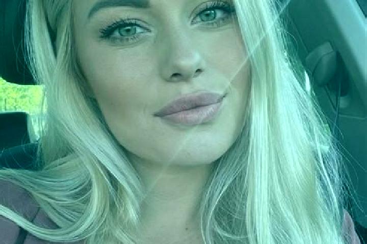 Stella, 38, a blonde hazel-eyed european companion based in Wiedlisbach. Offering Roleplay, Erotic Massage. Available for incall and outcall, overnight booki...