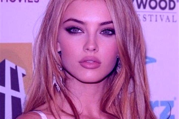 Stella, 38, a blonde hazel-eyed mixed companion based in Los Reyes Tlanechicolpan. Offering Striptease, Couples, Massage. Available for incall and outcall, d...