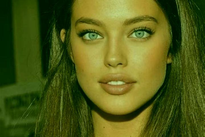 Stella, 38, a brunette blue-eyed mediterranean companion based in Xiaowu. Offering Deep French Kissing, Girlfriend Experience, 69, Dinner Date. Available for...