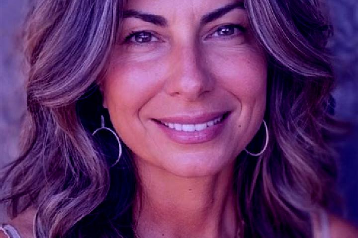 Stella, 38, a brunette grey-eyed middle eastern companion based in Nandiantou. Offering Erotic Massage, 69, CIM, Tantra. Available for incall and outcall, ov...