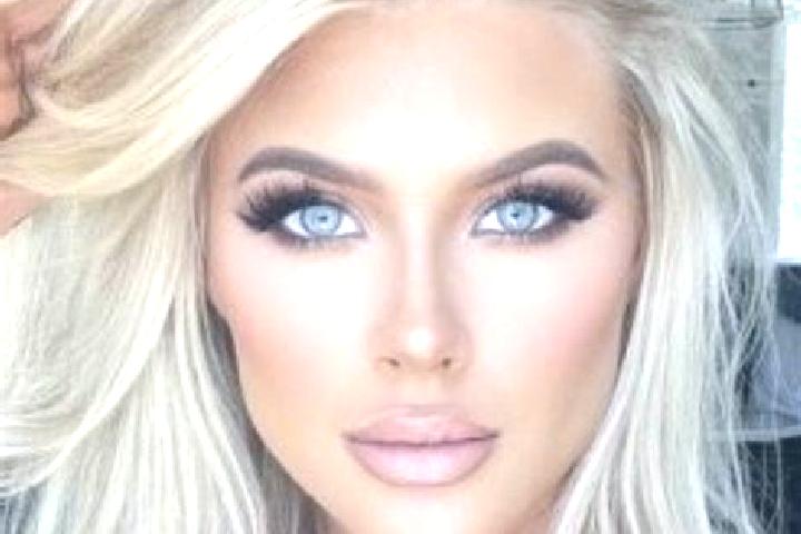 Stella, 38, a platinum blonde blue-eyed caribbean companion based in Rohoznik. Offering Couples, GFE, A-Level. Available for incall and outcall, overnight bo...