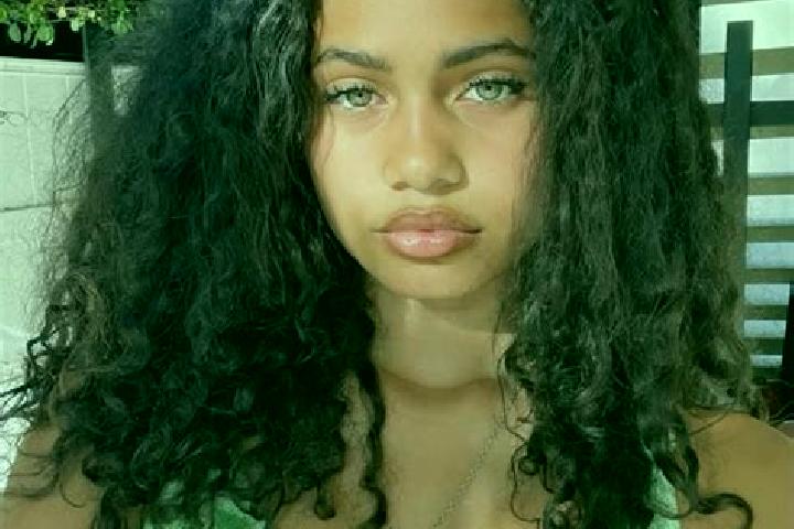 Stella, 38, a red green-eyed mixed companion based in Lampa. Offering Erotic Massage, CIM, Travel Companion, Duos. Available for incall and outcall, overnigh...