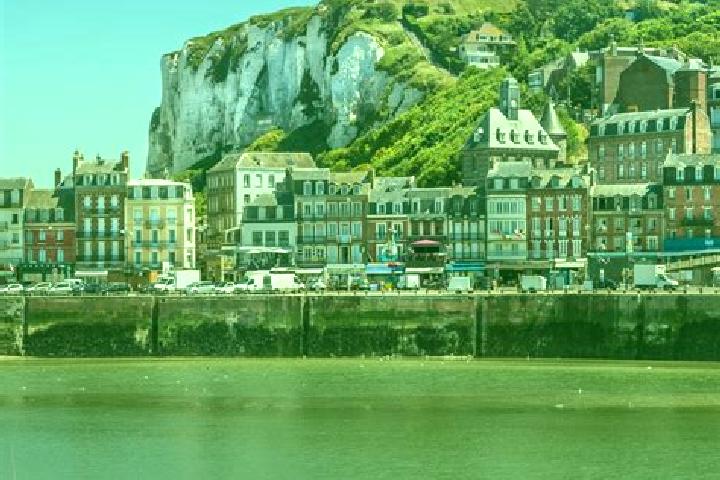 Stella, 38 — Escort in Le Treport, France