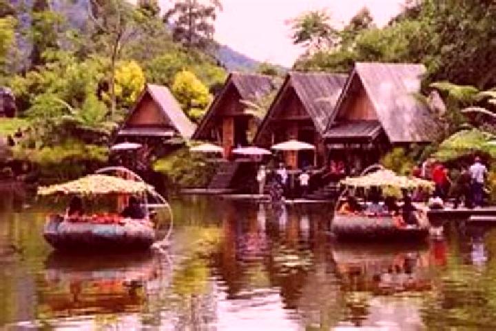 Stella, 38 — Escort in Lembang, Indonesia