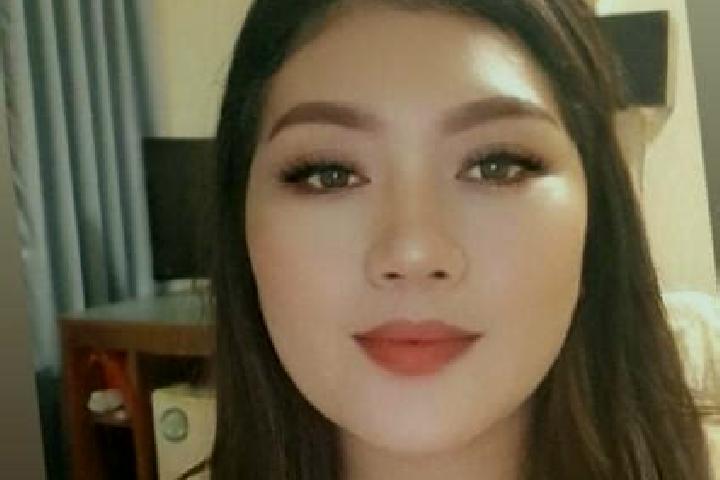 Stella, 39, a brunette dark-eyed asian companion based in Tecucelu Sec. Offering Duos, Dinner Date, Erotic Massage, Couples. Available for incall and outcall...