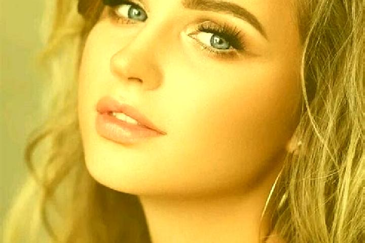 Stella, 39, a dark blonde blue-eyed ebony companion based in Schondra. Offering GFE, Girlfriend Experience, Striptease. Available for incall and outcall, day...