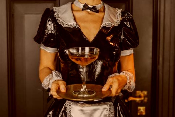 Stella, 39, a red green-eyed european companion based in Tielen. Offering GFE, Dinner Date, Erotic Massage, Travel Companion. Available for incall and outcal...