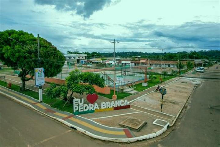 Stella, 39 — Escort in Pedra Branca do Amapari, Brazil