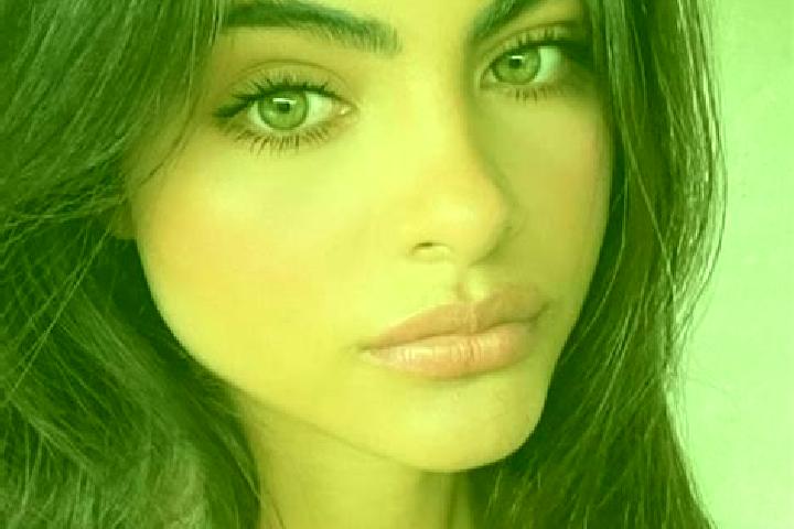 Victoria, 20, a chestnut hazel-eyed latina companion based in Akabli. Offering Domination, Girlfriend Experience, Striptease, Dinner Date, Party Girl. Availa...