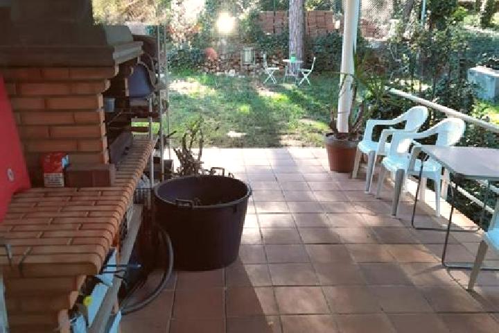 Victoria, 20 — Escort in Begues, Spain