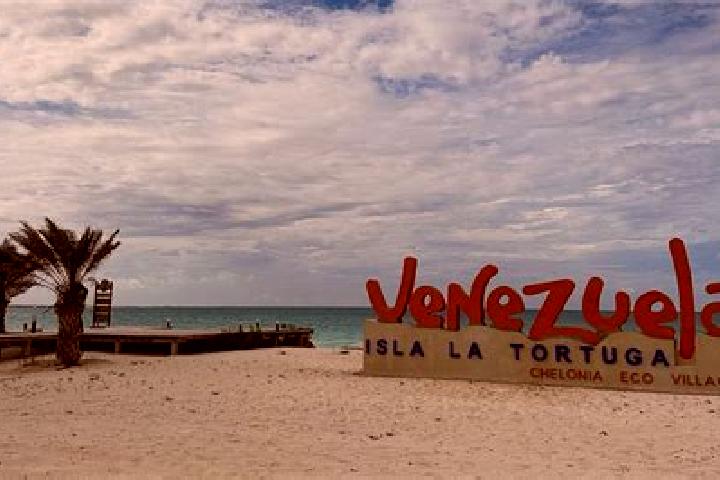 Victoria, 20 — Escort in El Regalo, Venezuela