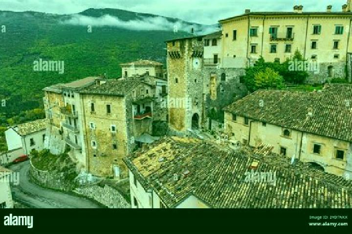 Victoria, 20 — Escort in Fontecchio, Italy