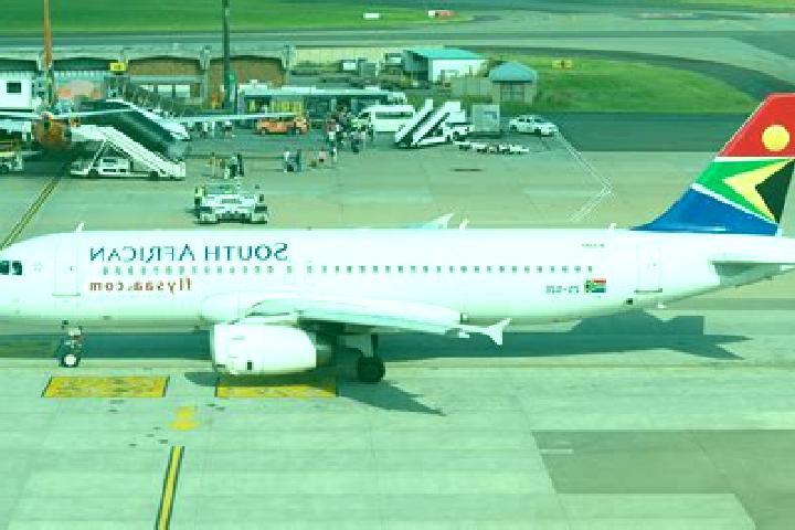 Victoria, 20 — Escort in Saa, Cameroon