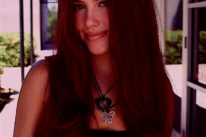Victoria, 21, a auburn dark-eyed middle eastern companion based in Rybnaya Sloboda. Offering Prostate Massage, BDSM, Girlfriend Experience. Available for inc...