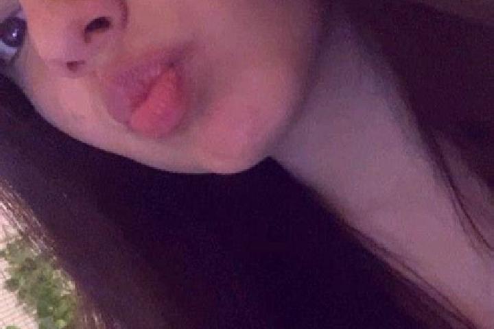 Victoria, 21, a brunette brown-eyed mixed companion based in Banjar Dauhpangkung. Offering BDSM, Girlfriend Experience, 69, Duos, Roleplay. Available for inc...