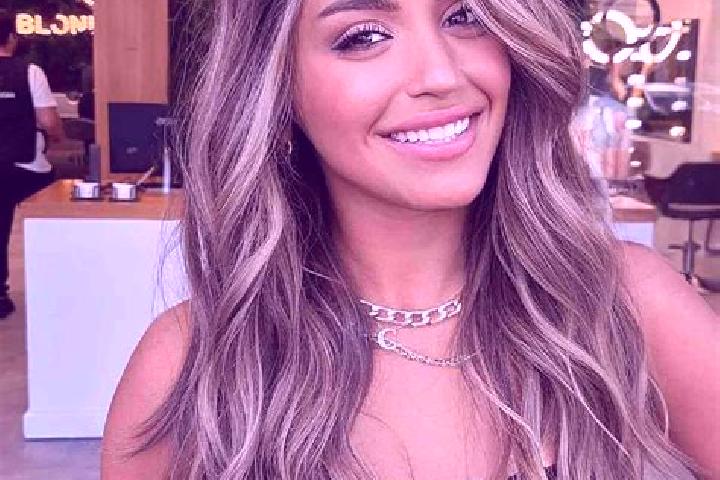 Victoria, 21, a dark blonde grey-eyed middle eastern companion based in Mallabula. Offering Dinner Date, Prostate Massage, Girlfriend Experience. Available f...