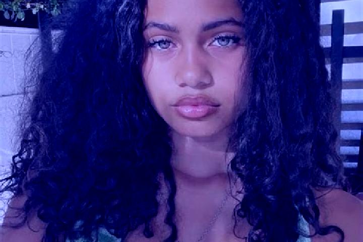 Victoria, 21, a red green-eyed mixed companion based in Sommacampagna. Offering Couples, 69, CIM, BDSM. Available for incall and outcall, day and evening dates.