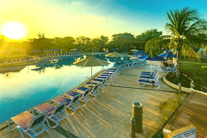 Victoria, 21 — Escort in Anse-a-Pitre, Haiti