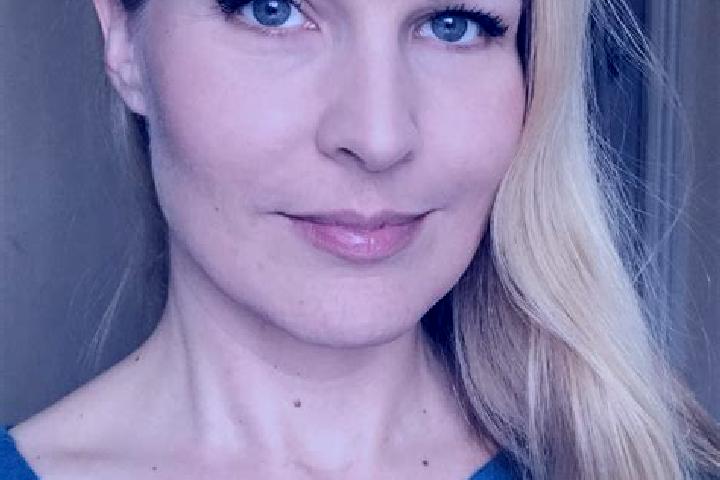 Victoria, 21 — Escort in Burton, Australia