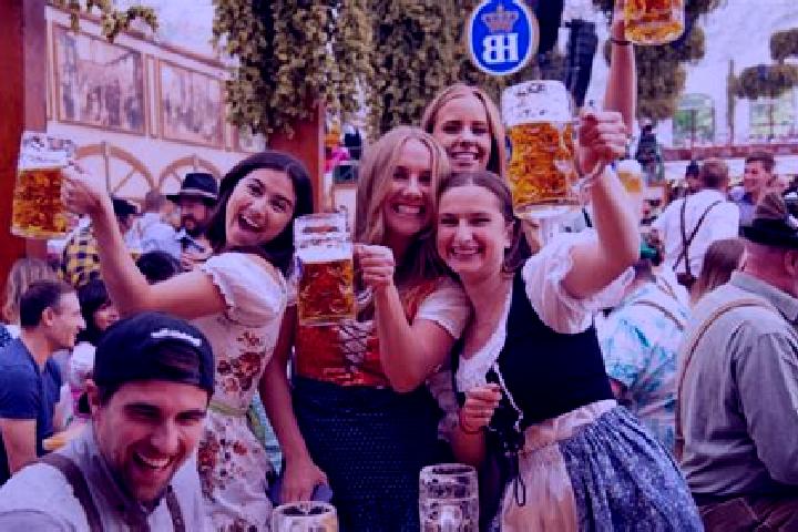 Victoria, 21 — Escort in Heinersreuth, Germany