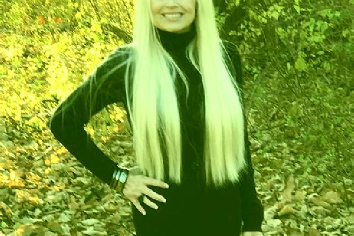 Victoria, 21 — Escort in Northville, United States