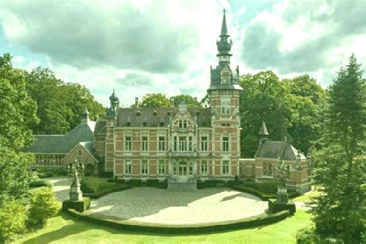 Victoria, 21 — Escort in Okegem, Belgium