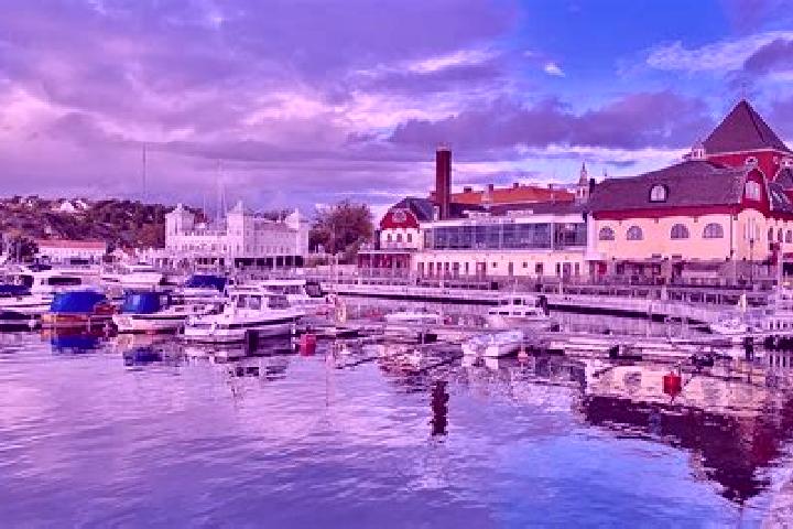 Victoria, 21 — Escort in Stroemstad, Sweden