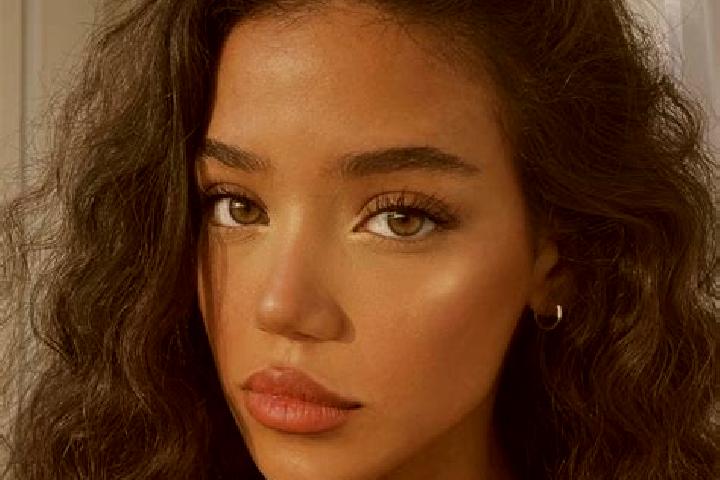 Victoria, 22, a black brown-eyed mixed companion based in Tillingham. Offering Deep French Kissing, Travel Companion, Couples. Available for incall and outca...