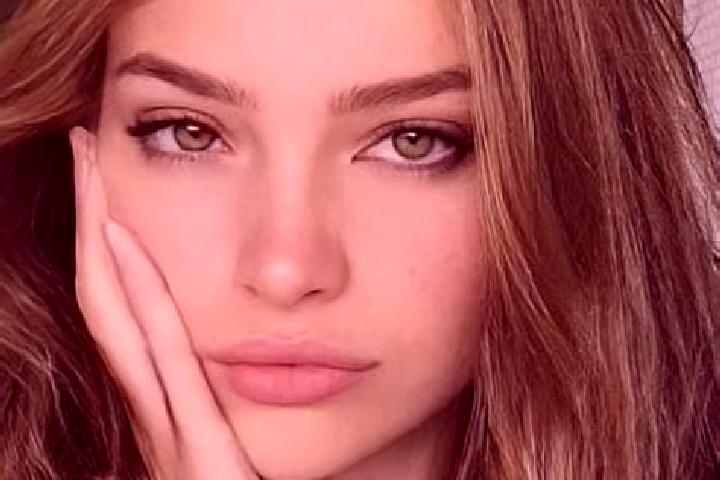 Victoria, 22, a blonde hazel-eyed latina companion based in Jega. Offering Deep French Kissing, Striptease, GFE, Prostate Massage. Available for incall and o...
