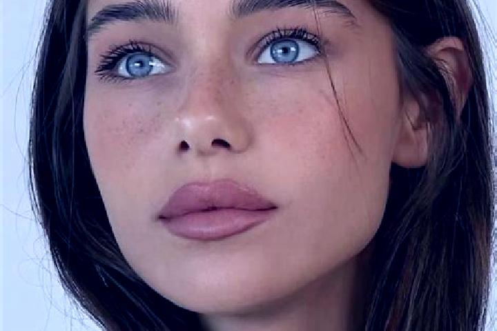 Victoria, 22, a brunette amber-eyed mixed companion based in Pay. Offering 69, Couples, A-Level, CIM, Massage. Available for incall and outcall, overnight bo...