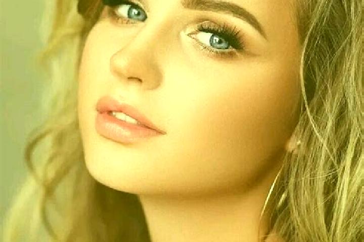 Victoria, 22, a dark blonde blue-eyed ebony companion based in Uspenka. Offering 69, BDSM, Deep French Kissing. Available for incall and outcall, day and eve...