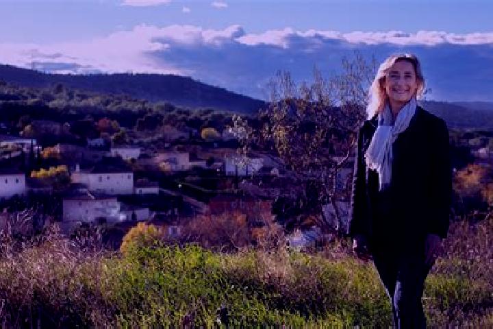 Victoria, 22 — Escort in Alleins, France
