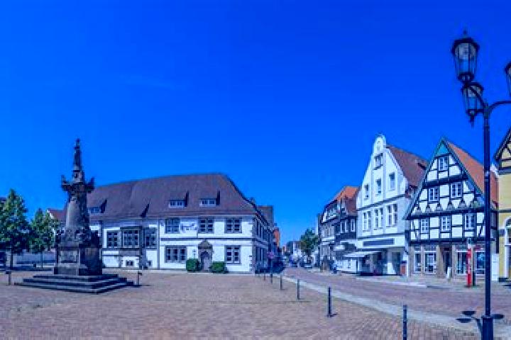Victoria, 22 — Escort in Bad Meinberg, Germany