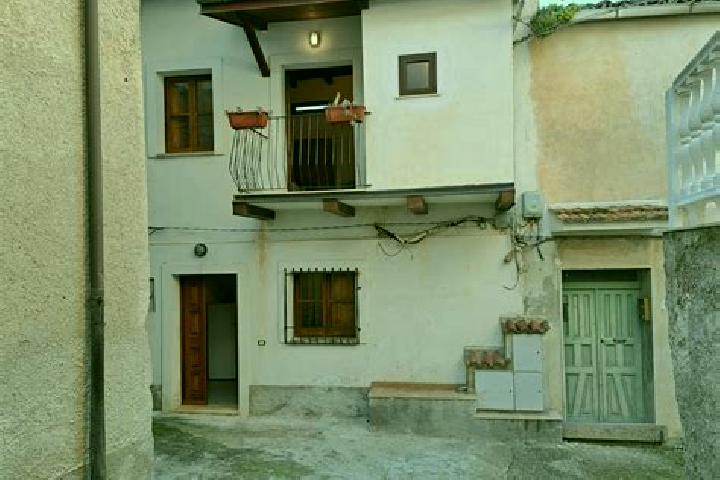 Victoria, 22 — Escort in Falerna Scalo, Italy
