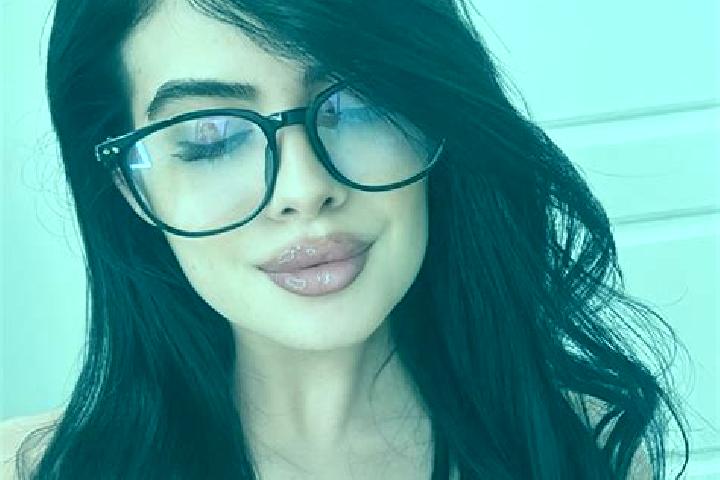 Victoria, 22 — Escort in Seden, Denmark