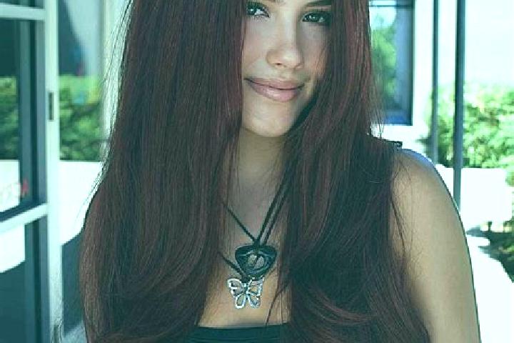 Victoria, 23, a auburn dark-eyed mediterranean companion based in Bakuriani. Offering Tantra, Party Girl, Dinner Date, Massage. Available for incall and outc...