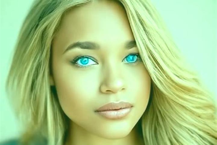 Victoria, 23, a blonde blue-eyed latina companion based in Thakhek. Offering CIM, Massage, Travel Companion, BDSM. Available for incall and outcall, day and ...