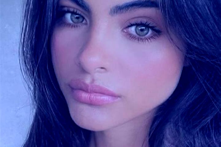 Victoria, 23, a brunette grey-eyed indian companion based in Rancapiit. Offering Deep French Kissing, Massage, Fetish, Duos. Available for incall and outcall...