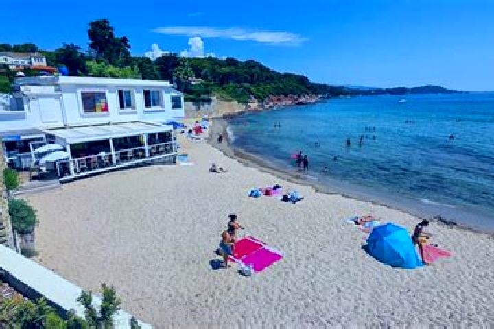 Victoria, 23 — Escort in Le Pradet, France