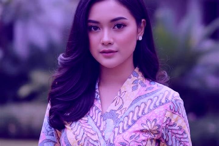 Victoria, 23 — Escort in Modis, Indonesia