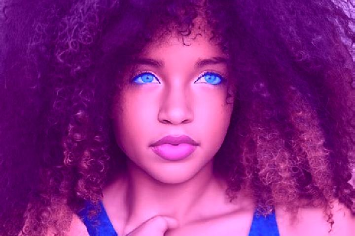 Victoria, 24, a black blue-eyed mixed companion based in Chimbarongo. Offering OWO, BDSM, Duos. Available for incall and outcall, day and evening dates.