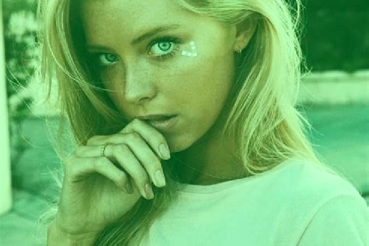 Victoria, 24, a blonde blue-eyed caribbean companion based in Azoia. Offering Overnight, Prostate Massage, Erotic Massage, GFE. Available for incall and outc...