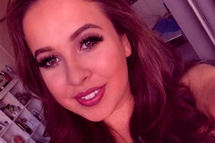 Victoria, 24, a chestnut grey-eyed mixed companion based in Santo Antonio das Missoes. Offering Fetish, Party Girl, CIM. Available for incall and outcall, ov...