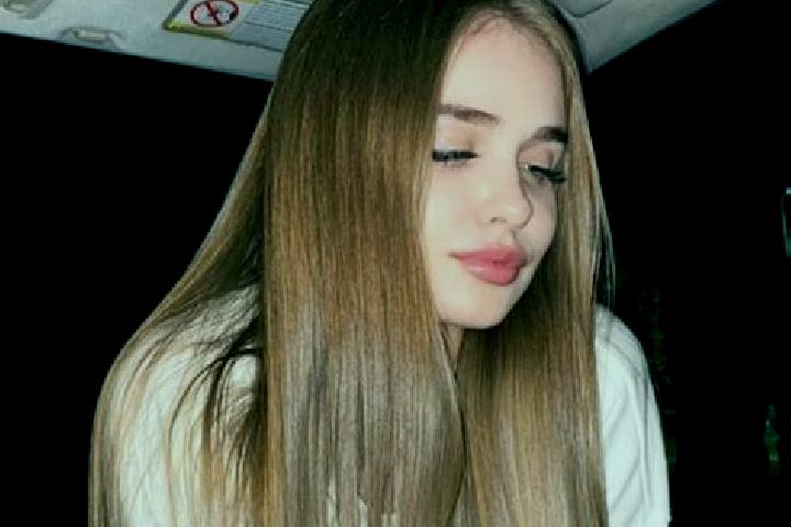 Victoria, 24, a dark blonde brown-eyed slavic companion based in Careiro da Varzea. Offering Fetish, Dinner Date, Travel Companion, Party Girl. Available for...