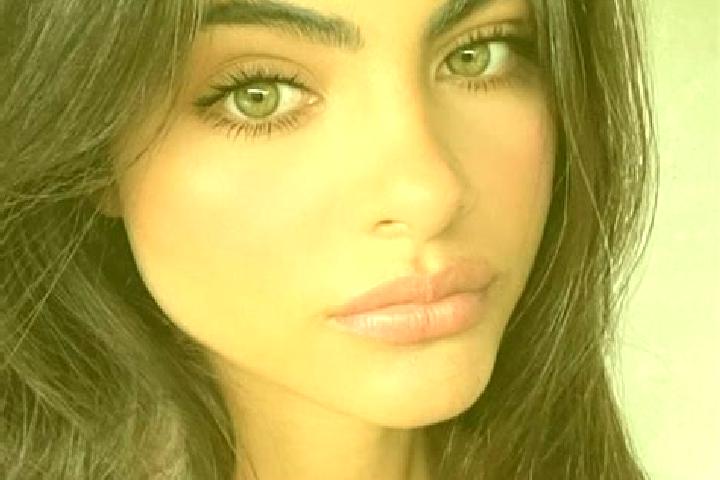 Victoria, 24, a red dark-eyed indian companion based in Laurino. Offering BDSM, Deep French Kissing, Fetish, 69. Available for incall and outcall, day and ev...